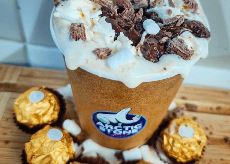 This Ferrero Rocher hot chocolate is the stuff of Christmas dreams This Ferrero Rocher hot chocolate is the stuff of Christmas dreams