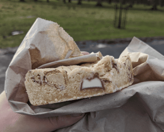 This Dublin coffee shop is serving incredible Kinder Bueno blondies This Dublin coffee shop is serving incredible Kinder Bueno blondies