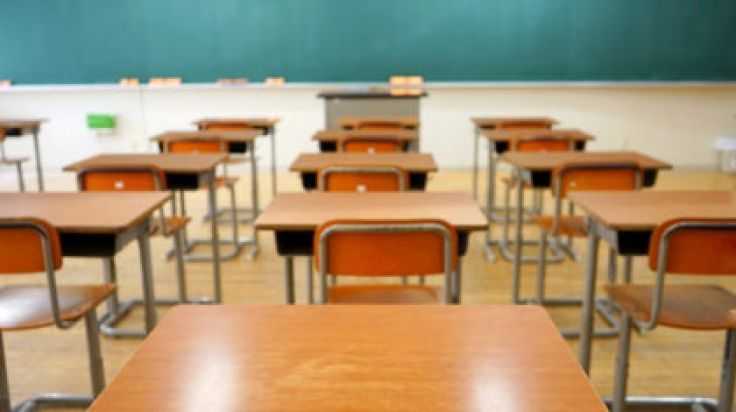 Taoiseach: Not all students will be back in school by mid-March Taoiseach: Not all students will be back in school by mid-March