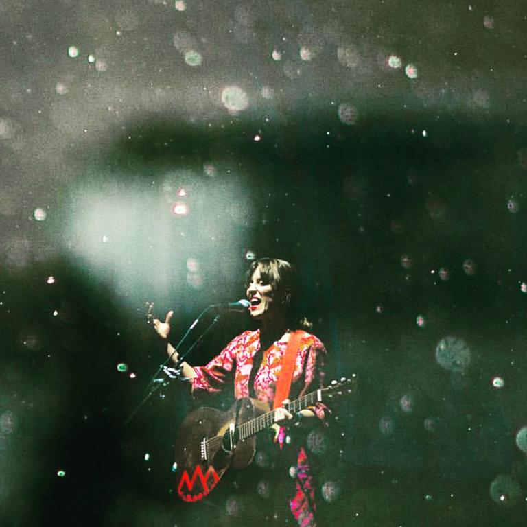 Feist donates merch proceeds from Dublin’s Arcade Fire gig to Women’s Aid Feist donates merch proceeds from Dublin’s Arcade Fire gig to Women’s Aid