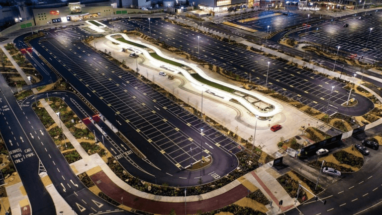 Liffey Valley welcomes new bus plaza to increase bus services amid parking fees Liffey Valley welcomes new bus plaza to increase bus services amid parking fees