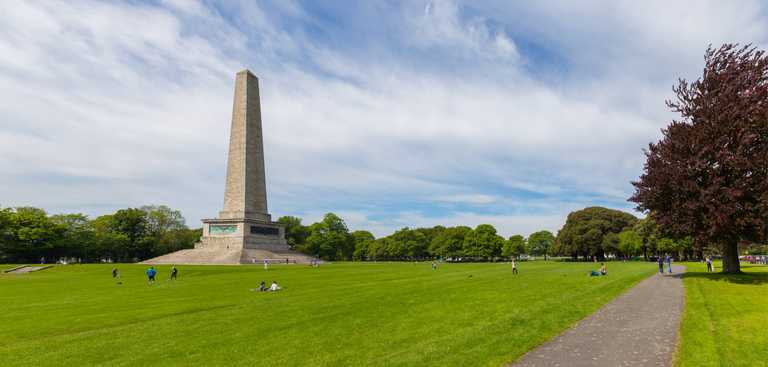 Parking charges to be considered for Dublin’s Phoenix Park Parking charges to be considered for Dublin’s Phoenix Park