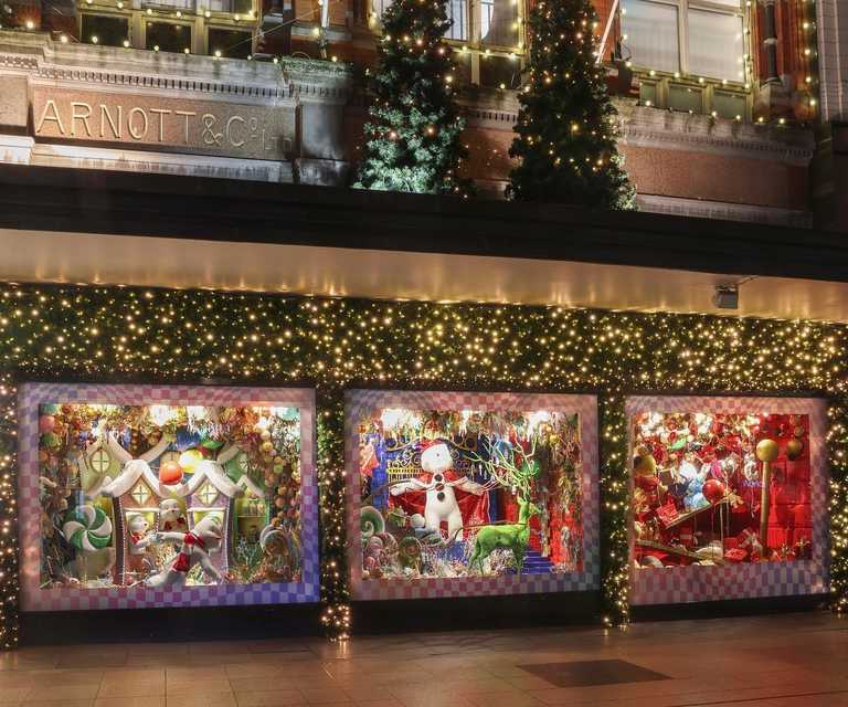 Arnotts to reopen today after looters broke into the iconic Dublin City Centre store Arnotts to reopen today after looters broke into the iconic Dublin City Centre store