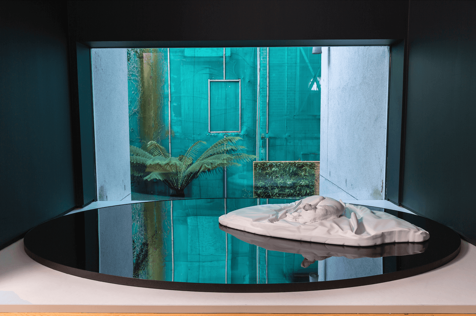 Culture Date: A dreamy exhibition is currently showing in this Dublin art gallery